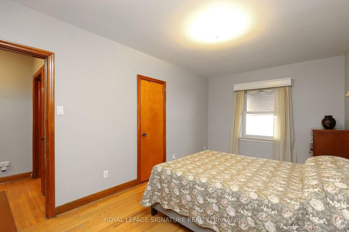 Photo 11 at 56 Wendell Avenue, Pelmo Park W4, Toronto