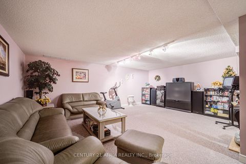 Photo 44 at 92 Springbrook Drive, Langstaff, Richmond Hill