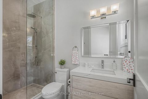 Photo 26 at 614 Roselawn Avenue, Northwood, Oshawa