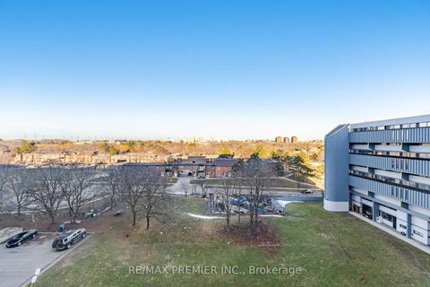 Photo 19 at 720 - 4645 Jane Street, Black Creek, Toronto