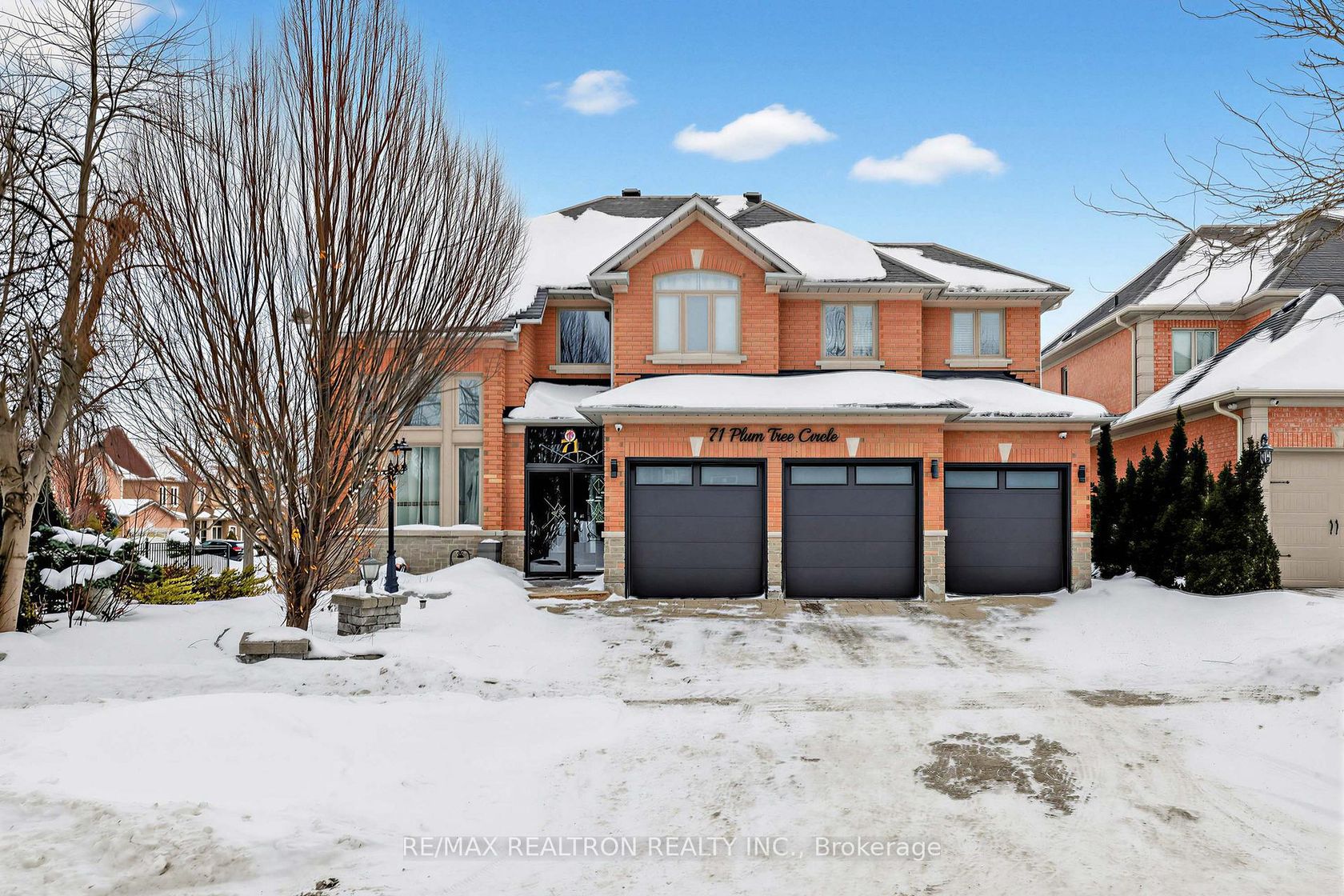 71 Plum Tree Circle, Cachet, Markham 2