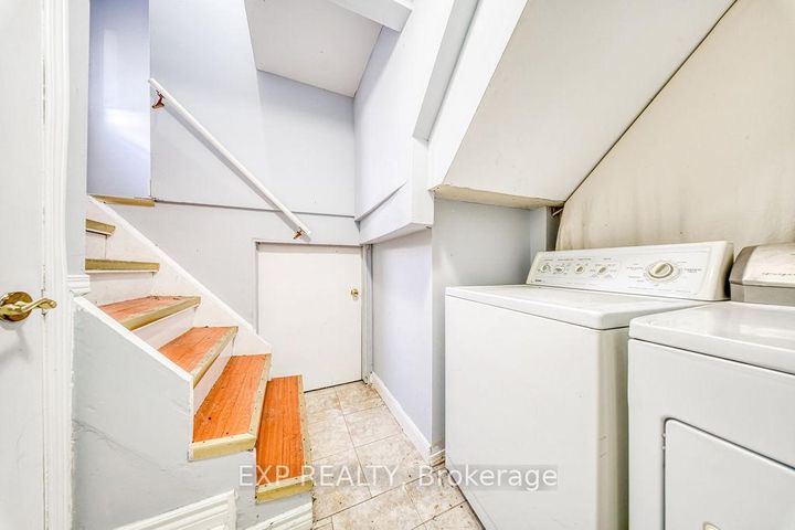 Photo 36 at 141 Angus Drive, Don Valley Village, Toronto