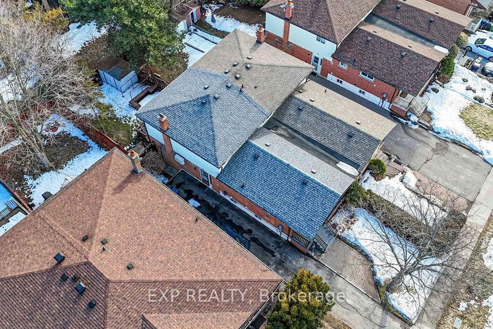 Photo 43 at 141 Angus Drive, Don Valley Village, Toronto