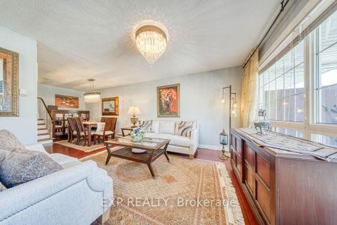 Photo 4 at 141 Angus Drive, Don Valley Village, Toronto