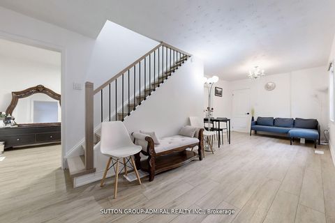 Photo 16 at 14 Spears Street, Smythe, Toronto