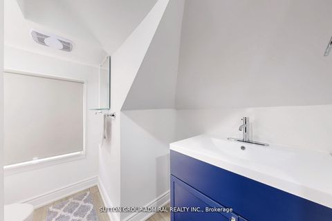 Photo 32 at 14 Spears Street, Smythe, Toronto