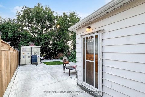 Photo 42 at 14 Spears Street, Smythe, Toronto