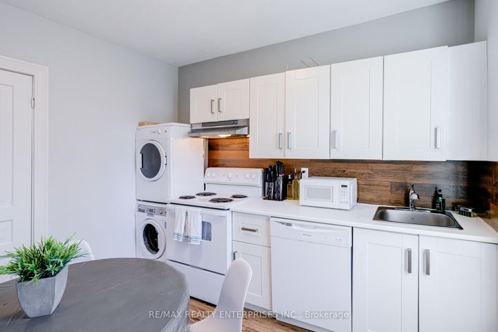 Photo 7 at 20 Sherman Avenue S, Gibson, Hamilton