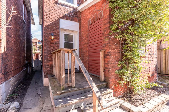 Photo 21 at 20 Sherman Avenue S, Gibson, Hamilton