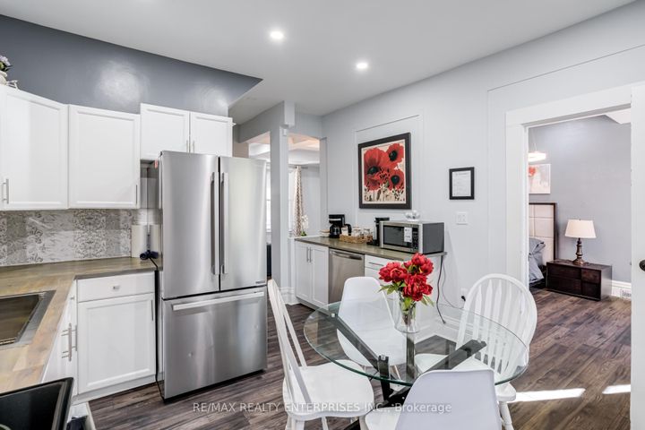 Photo 23 at 20 Sherman Avenue S, Gibson, Hamilton