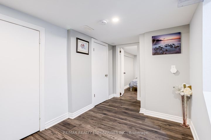 Photo 36 at 20 Sherman Avenue S, Gibson, Hamilton