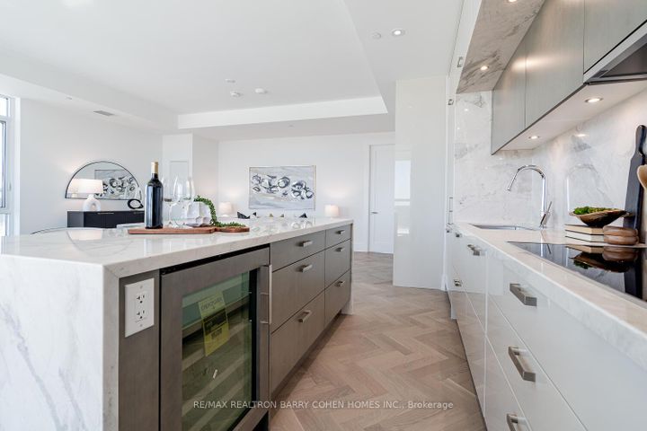 Photo 10 at PH22 - 399 Royal Orchard Boulevard, Royal Orchard, Markham