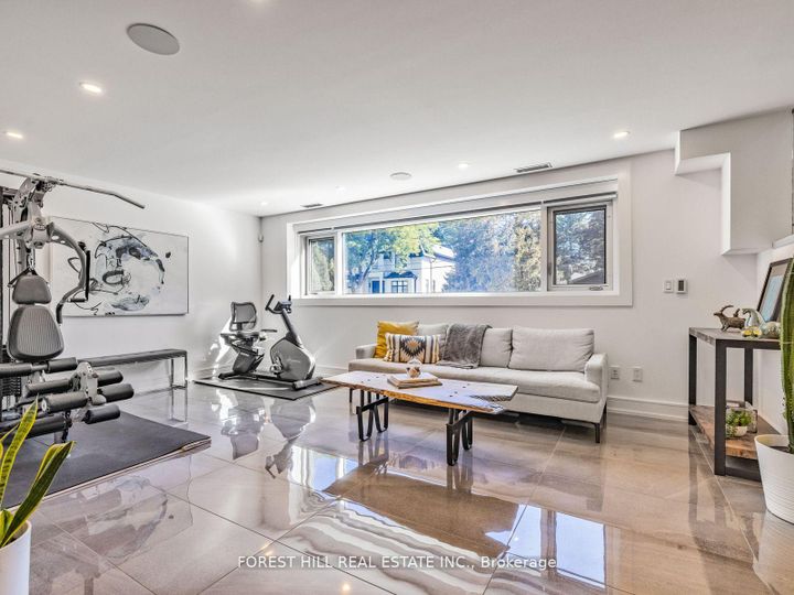 Photo 23 at 16 Viamede Crescent, Bayview Village, Toronto