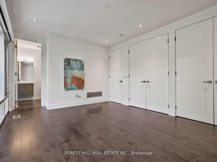 Photo 27 at 16 Viamede Crescent, Bayview Village, Toronto