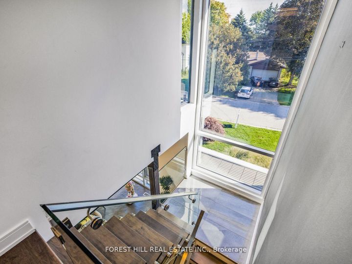 Photo 30 at 16 Viamede Crescent, Bayview Village, Toronto