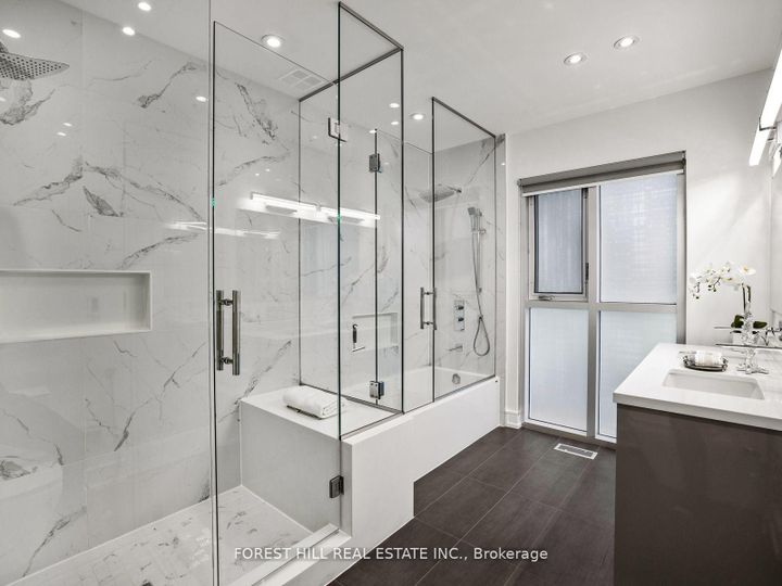 Photo 32 at 16 Viamede Crescent, Bayview Village, Toronto