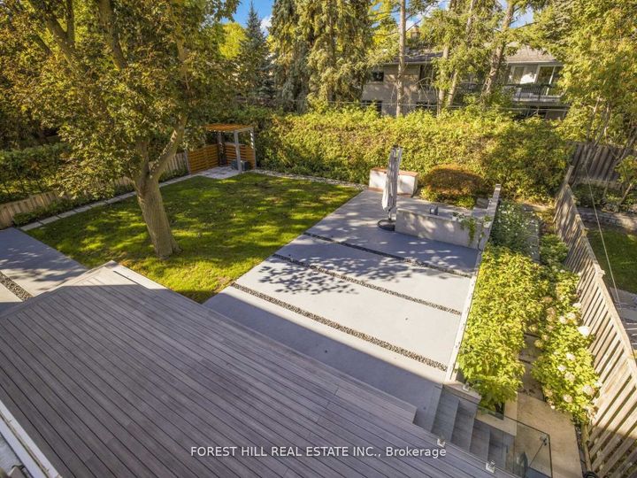 Photo 34 at 16 Viamede Crescent, Bayview Village, Toronto