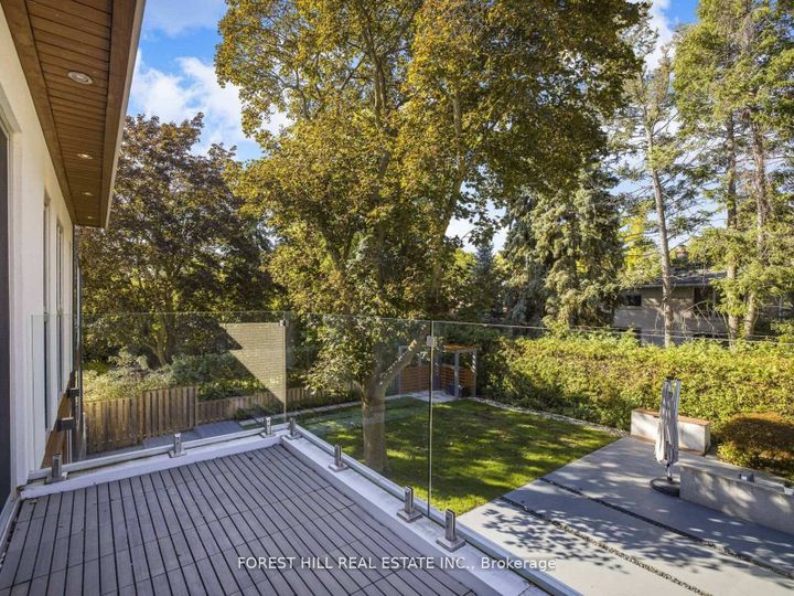 Photo 35 at 16 Viamede Crescent, Bayview Village, Toronto