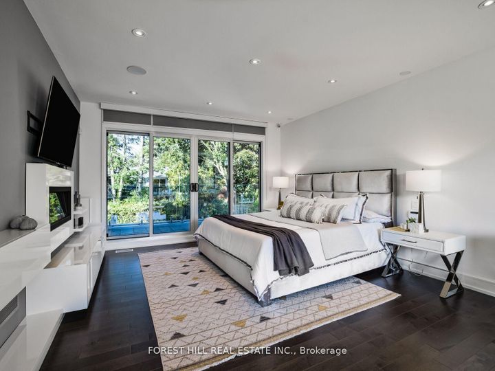 Photo 39 at 16 Viamede Crescent, Bayview Village, Toronto