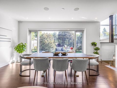 Photo 5 at 16 Viamede Crescent, Bayview Village, Toronto