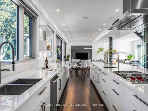 Photo 8 at 16 Viamede Crescent, Bayview Village, Toronto