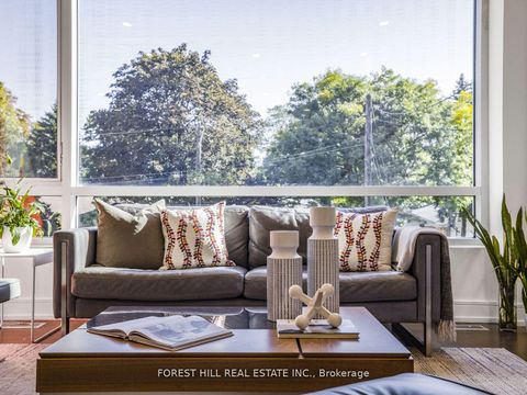 Photo 15 at 16 Viamede Crescent, Bayview Village, Toronto