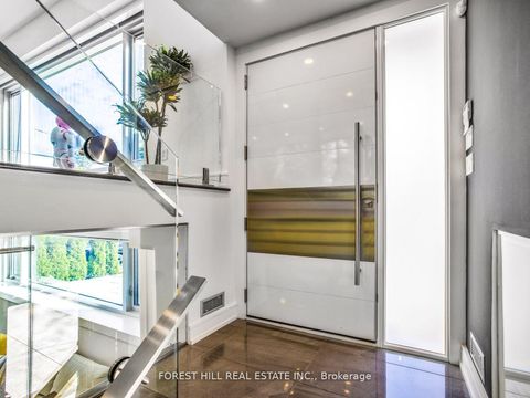 Photo 36 at 16 Viamede Crescent, Bayview Village, Toronto