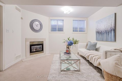 Photo 6 at 108 - 190 Harding Boulevard W, North Richvale, Richmond Hill