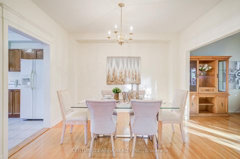 Photo 13 at 108 - 190 Harding Boulevard W, North Richvale, Richmond Hill