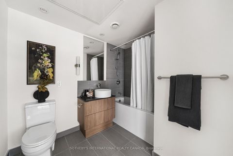 Photo 18 at 3509 - 161 Roehampton Avenue, Mount Pleasant West, Toronto