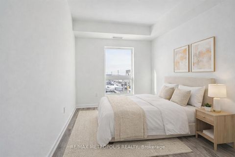 Photo 7 at 422 - 430 Essa Road, Holly, Barrie