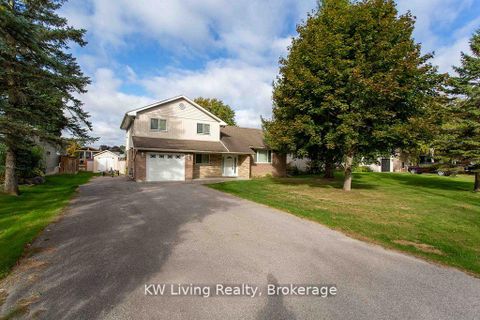 Photo 1 at 702 Lake Drive S, Keswick South, Georgina