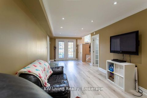 Photo 25 at 702 Lake Drive S, Keswick South, Georgina