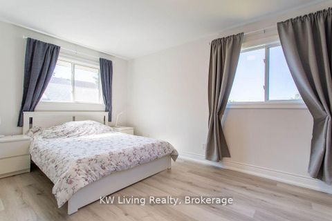 Photo 26 at 702 Lake Drive S, Keswick South, Georgina