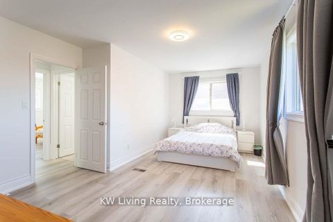 Photo 27 at 702 Lake Drive S, Keswick South, Georgina