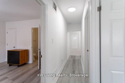 Photo 33 at 702 Lake Drive S, Keswick South, Georgina