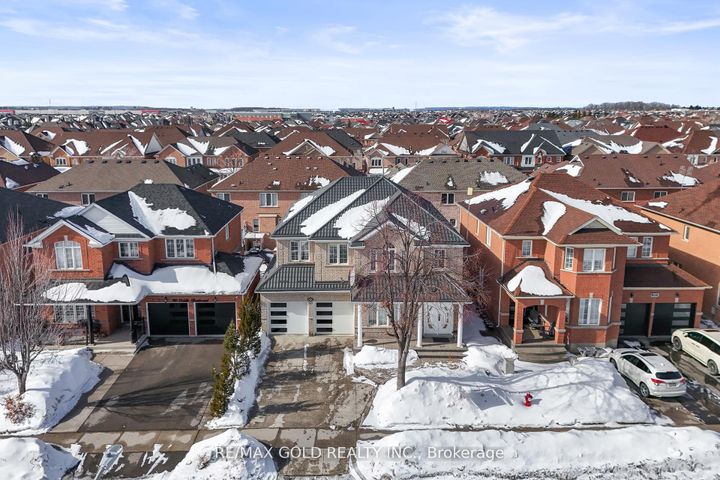 Photo 1 at 88 Octillo Boulevard, Wellington, Brampton