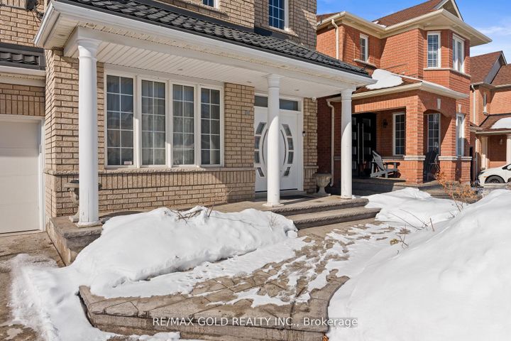 Photo 2 at 88 Octillo Boulevard, Wellington, Brampton
