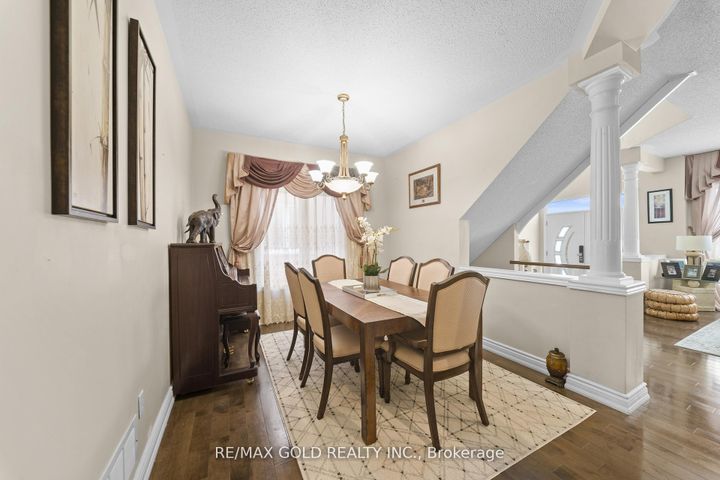 Photo 11 at 88 Octillo Boulevard, Wellington, Brampton