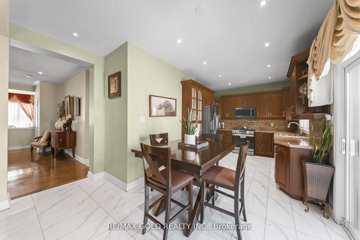 Photo 12 at 88 Octillo Boulevard, Wellington, Brampton