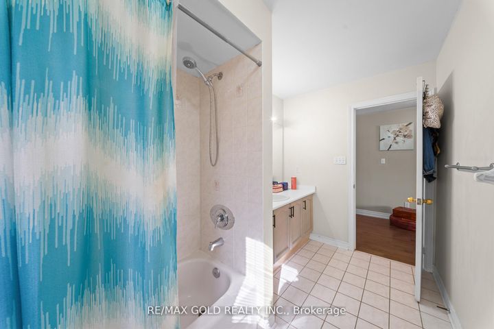 Photo 41 at 88 Octillo Boulevard, Wellington, Brampton