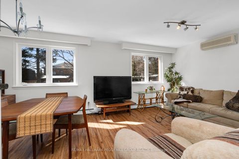 Photo 5 at 68 Beresford Avenue, Swansea, Toronto