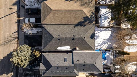 Photo 23 at 68 Beresford Avenue, Swansea, Toronto