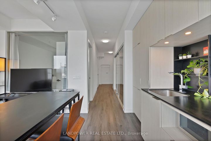 Photo 4 at 2501 - 77 Shuter Street, Yonge Corridor, Toronto