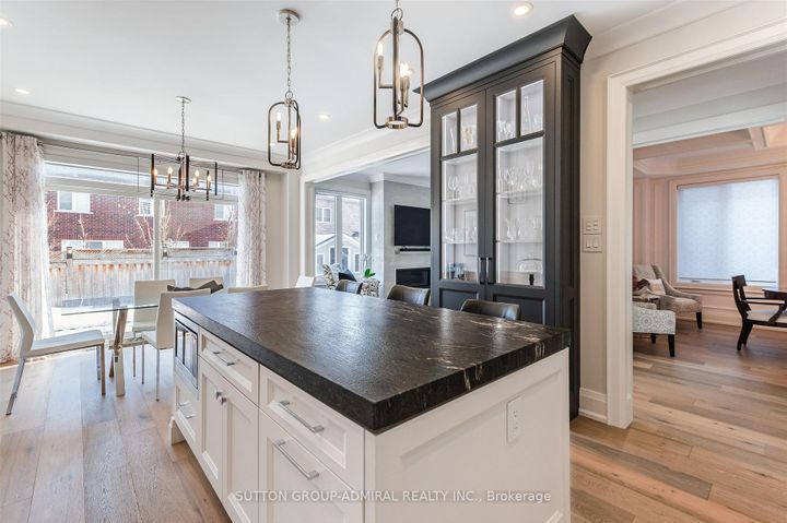 Photo 13 at 15 Stormont Trail, Vellore Village, Vaughan