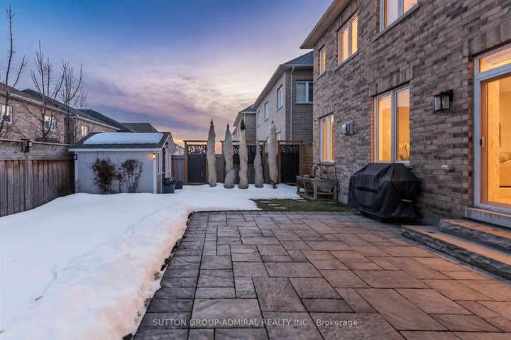 Photo 38 at 15 Stormont Trail, Vellore Village, Vaughan
