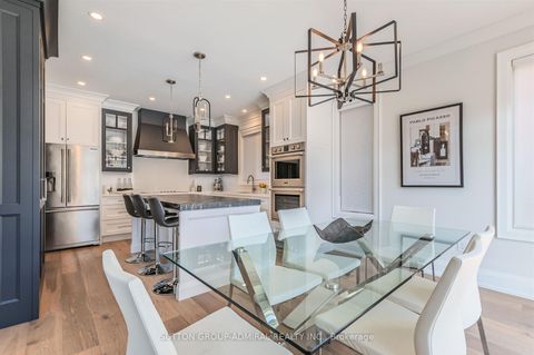 Photo 16 at 15 Stormont Trail, Vellore Village, Vaughan