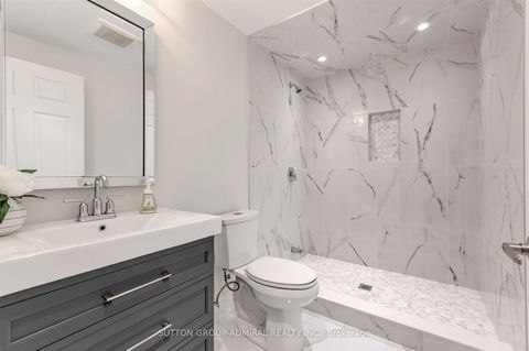 Photo 36 at 15 Stormont Trail, Vellore Village, Vaughan