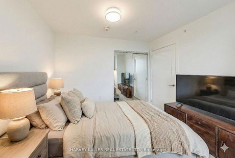 Photo 6 at 515 - 585 Bloor Street E, North St. James Town, Toronto