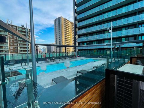 Photo 14 at 515 - 585 Bloor Street E, North St. James Town, Toronto